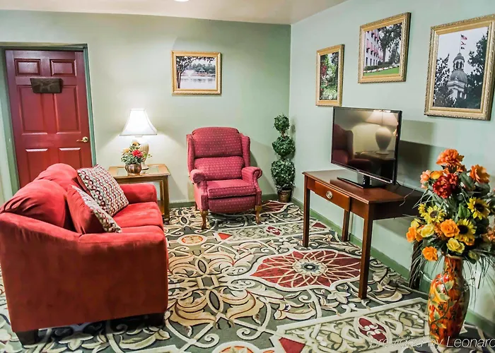 Motel Suburban Near